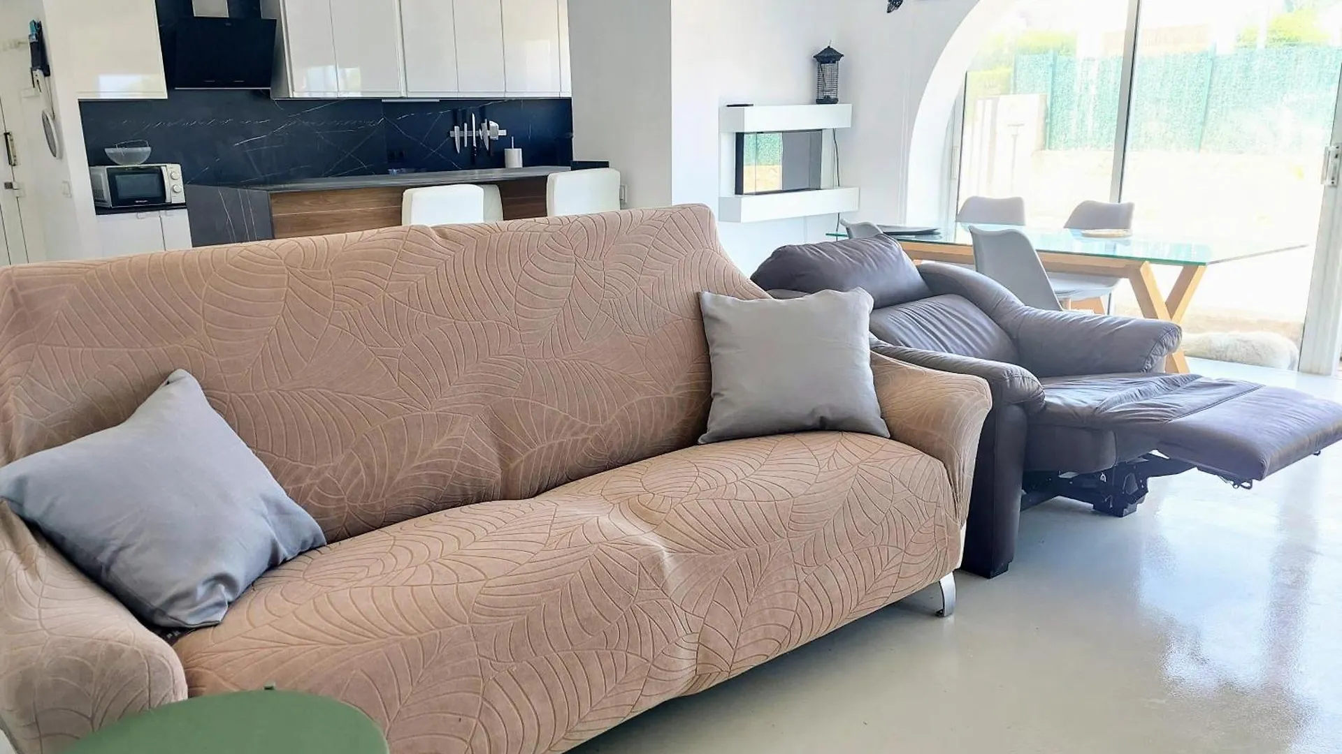 Chalet كالافات إسبانيا